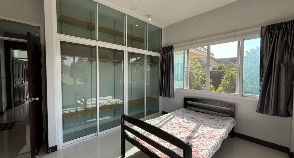ให้เช่า 4 ห้องนอน บ้านเดี่ยว ใน หางดง, เชียงใหม่