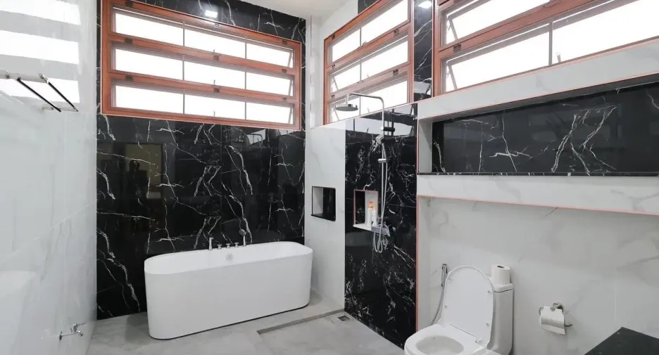 For sale 4 bedrooms house in San Sai, Chiang Mai
