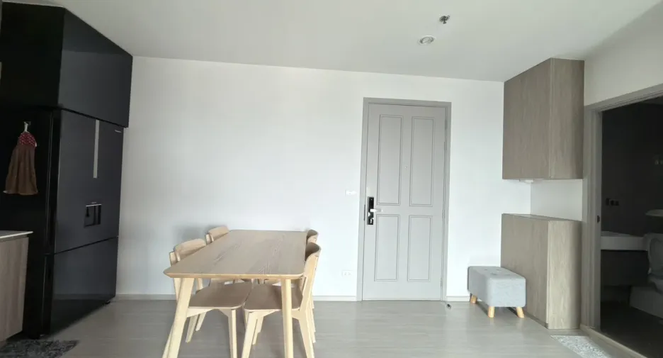 For rent 2 bedrooms condo in Phasi Charoen, Bangkok