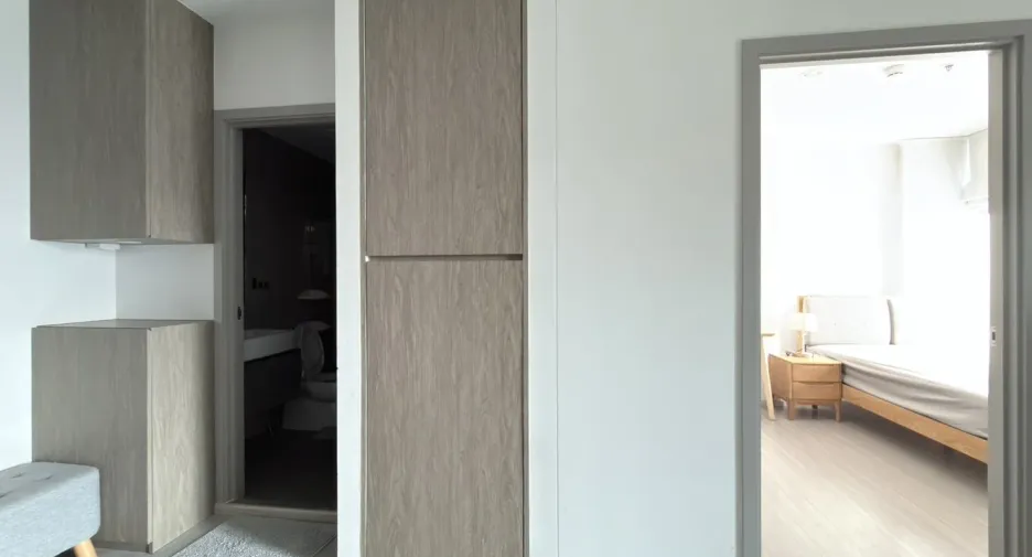 For rent 2 bedrooms condo in Phasi Charoen, Bangkok