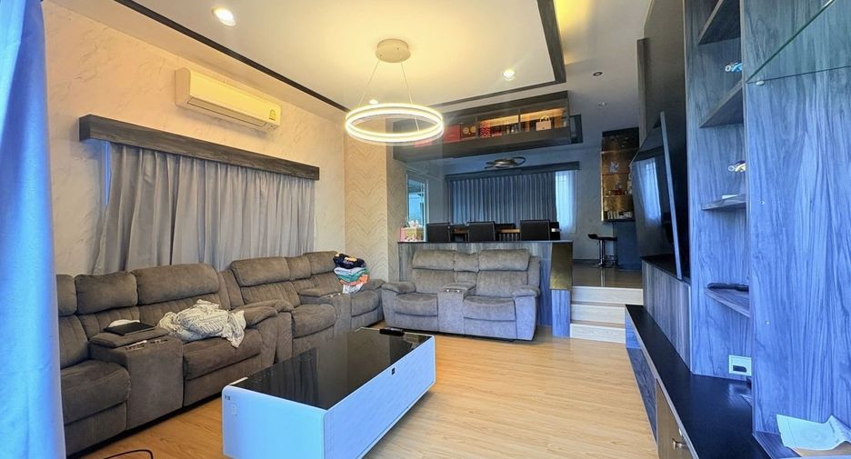 出售 3 卧室 独立屋 在 Phuket Town, 普吉