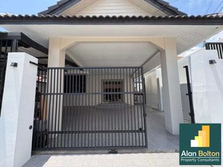 À louer 3 chambres maison à Bang Lamung, Chonburi
