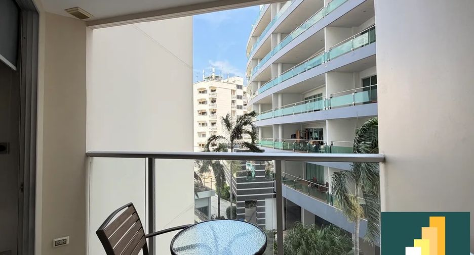 For rent 1 bed condo in Pratumnak, Pattaya