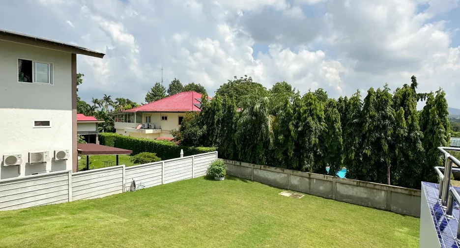 For sale 5 ベッドルーム house in East Pattaya, Pattaya