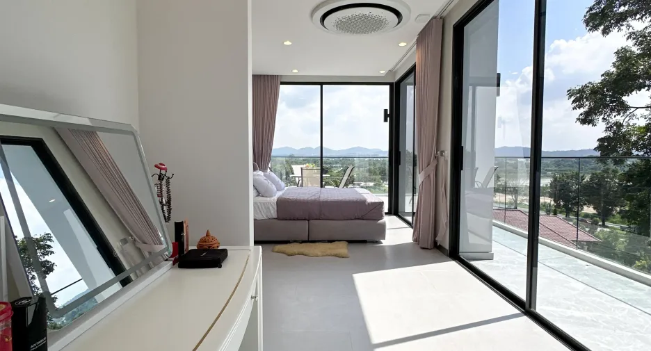 For sale 5 ベッドルーム house in East Pattaya, Pattaya