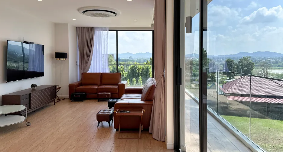 For sale 5 ベッドルーム house in East Pattaya, Pattaya