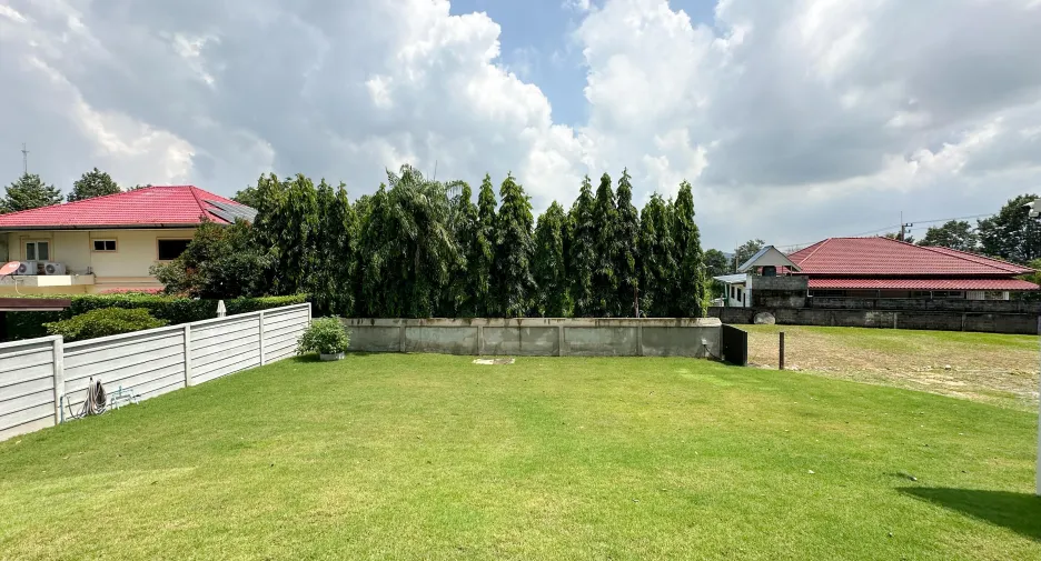 For sale 5 ベッドルーム house in East Pattaya, Pattaya