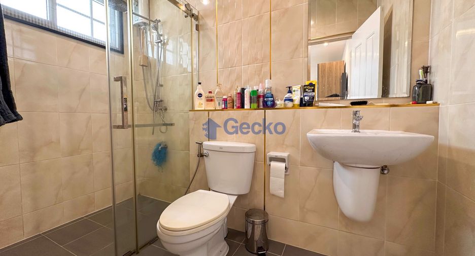 Продажа 3 спальни дом в Huay Yai, Паттайя