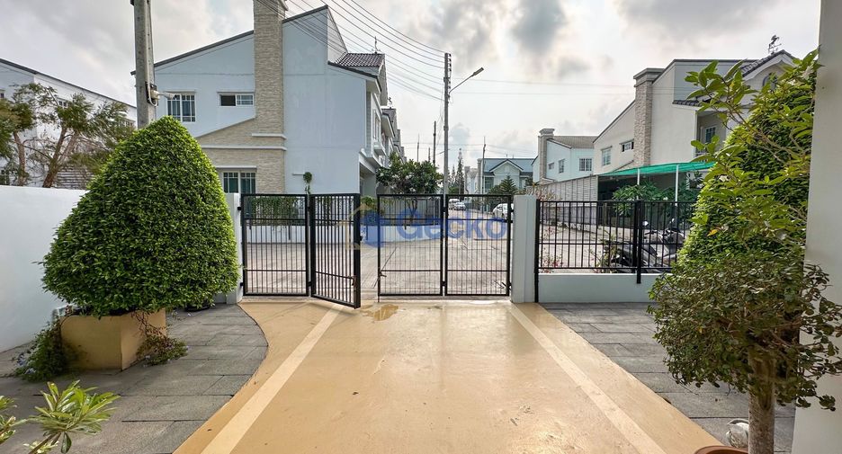 Продажа 3 спальни дом в Huay Yai, Паттайя