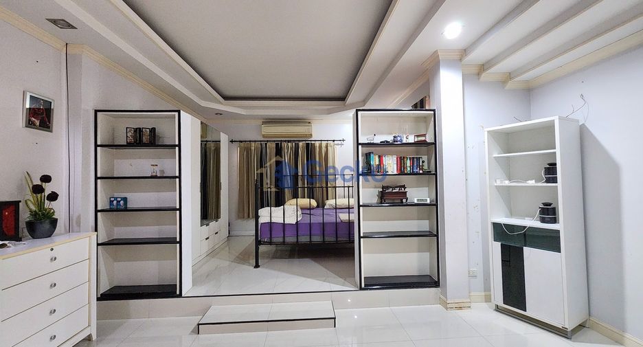 À vendre 4 chambres maison à East Pattaya, Pattaya