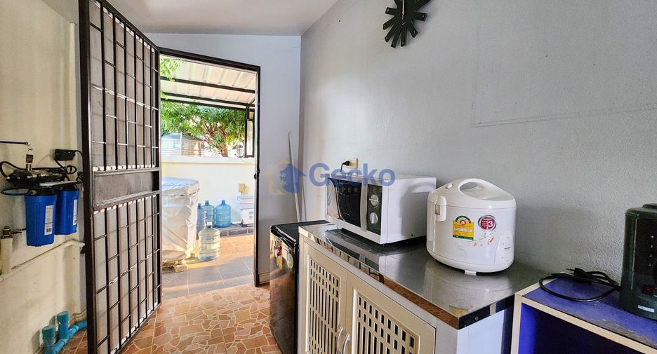 À vendre 4 chambres maison à East Pattaya, Pattaya
