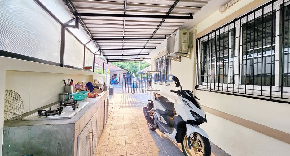 À vendre 4 chambres maison à East Pattaya, Pattaya