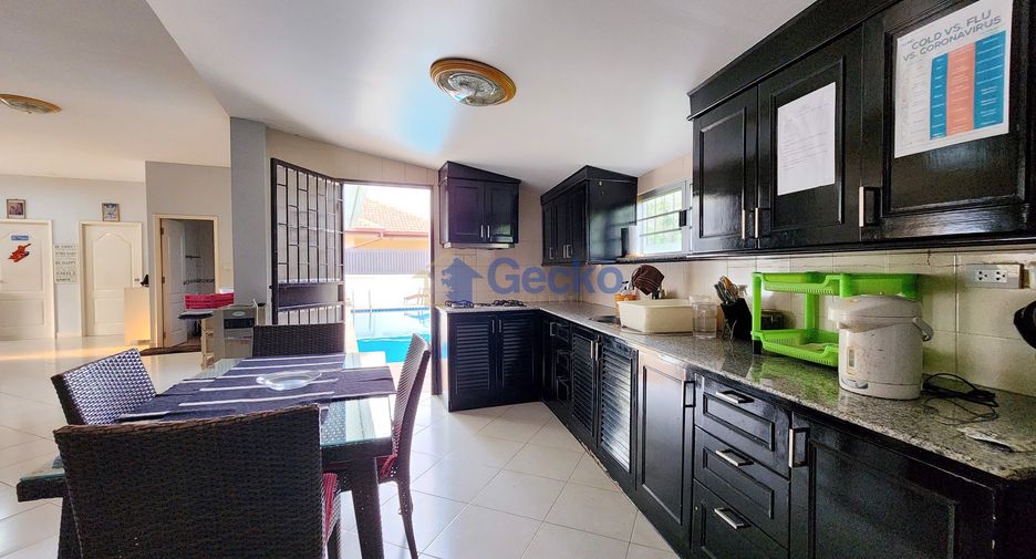À vendre 4 chambres maison à East Pattaya, Pattaya