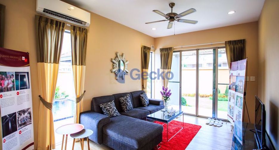Casa en alquiler de 4 habitaciones en East Pattaya, Pattaya