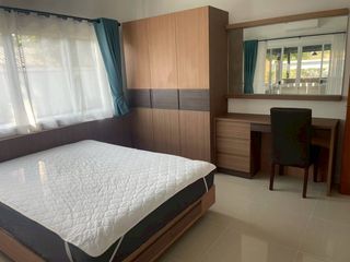 À louer 3 chambres maison à Bang Lamung, Chonburi