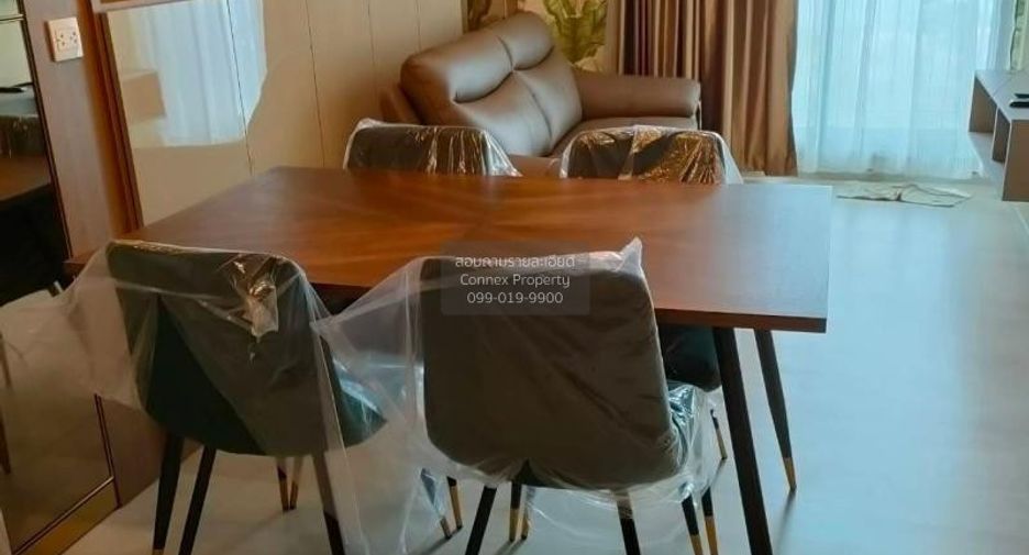 For rent 2 bedrooms condo in Pathum Wan, Bangkok