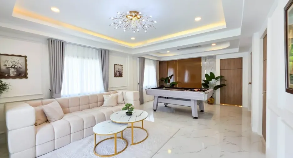 Casa en venta de 5 habitaciones en South Pattaya, Pattaya
