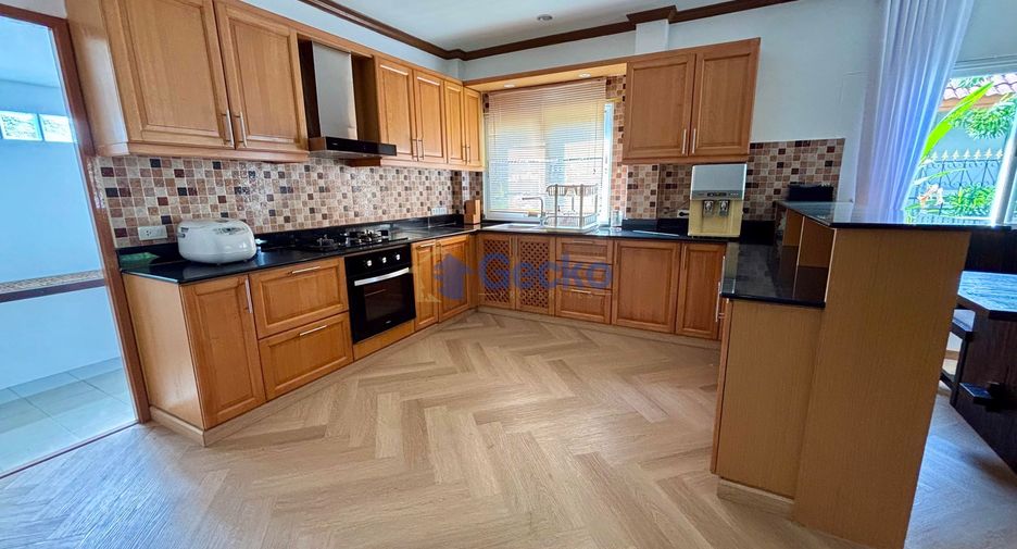 For rent 3 ベッドルーム house in East Pattaya, Pattaya