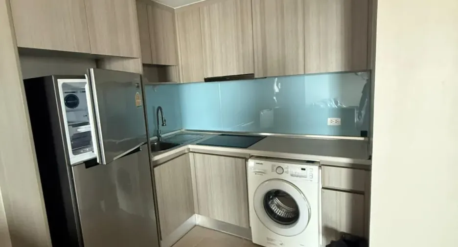 For rent 2 ベッドルーム condo in Huai Khwang, Bangkok