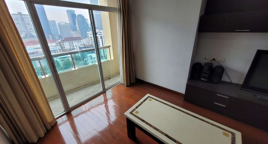 Condo en alquiler y en venta de 2 habitaciones en Watthana, Bangkok