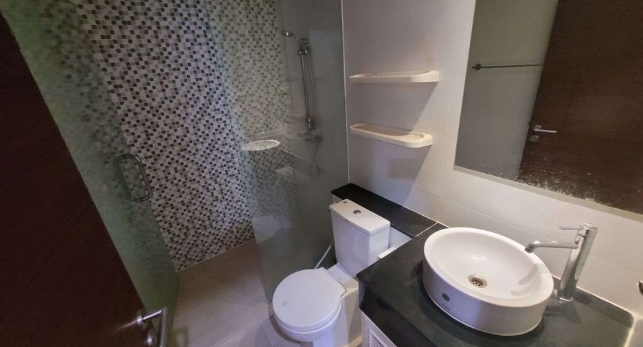 Condo en alquiler y en venta de 2 habitaciones en Watthana, Bangkok