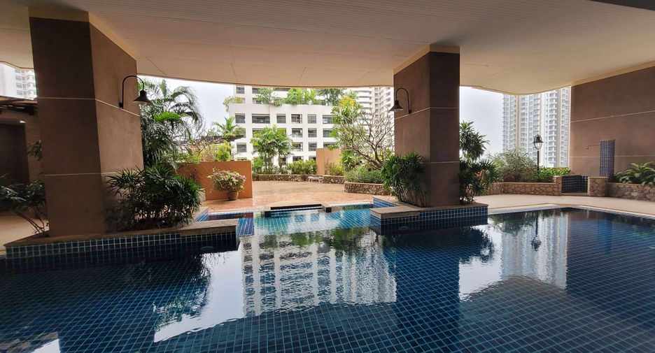 Condo en alquiler y en venta de 2 habitaciones en Watthana, Bangkok