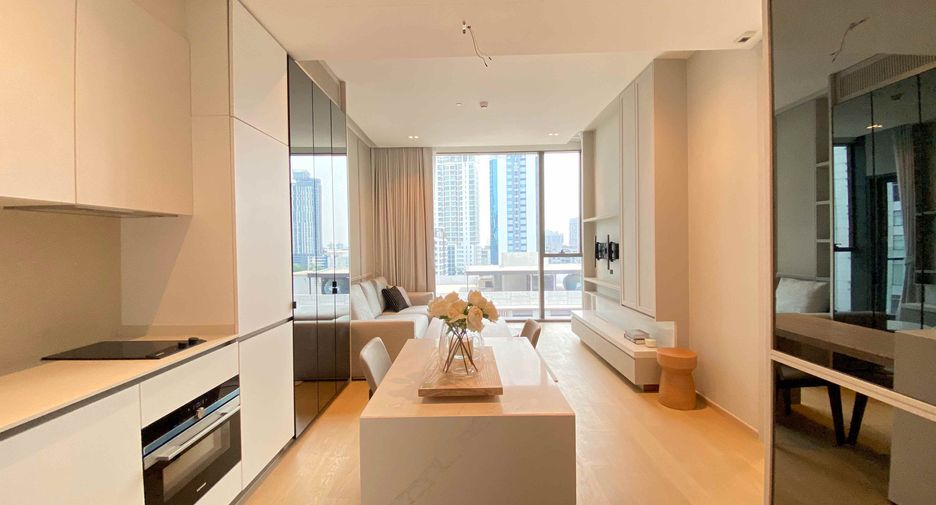 For rent 1 bed condo in Khlong Toei, Bangkok