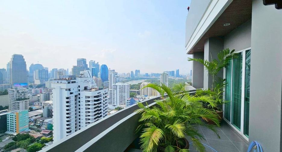 ให้เช่า 4 ห้องนอน คอนโด ใน คลองเตย, กรุงเทพฯ