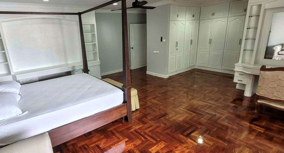 ให้เช่า 4 ห้องนอน คอนโด ใน คลองเตย, กรุงเทพฯ
