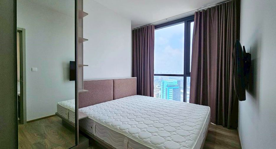 For rent 2 bedrooms condo in Khlong Toei, Bangkok
