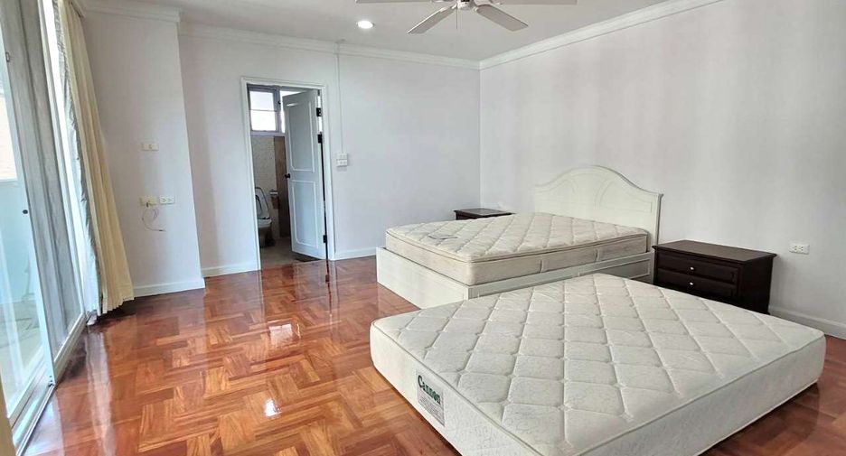 Wohnung zur Miete mit 4 Zimmer in Khlong Toei, Bangkok