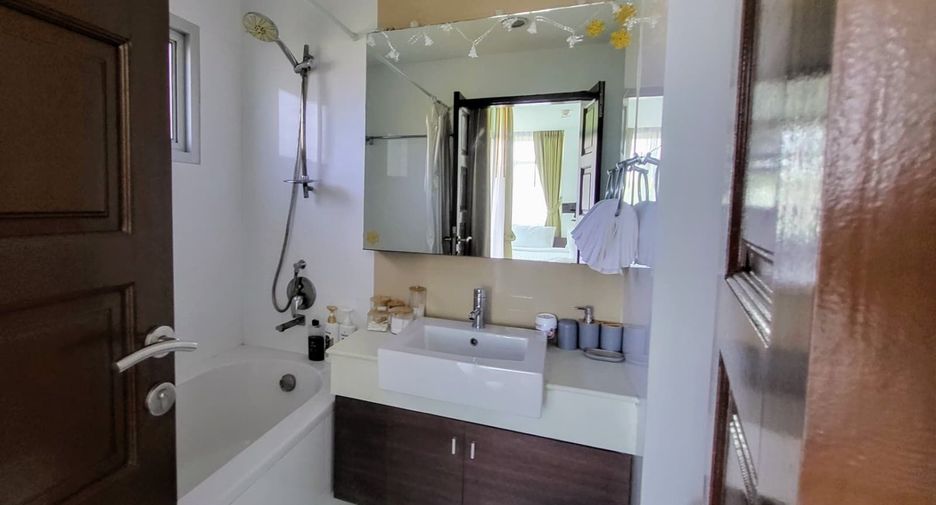 For sale 2 bedrooms condo in Kathu, Phuket