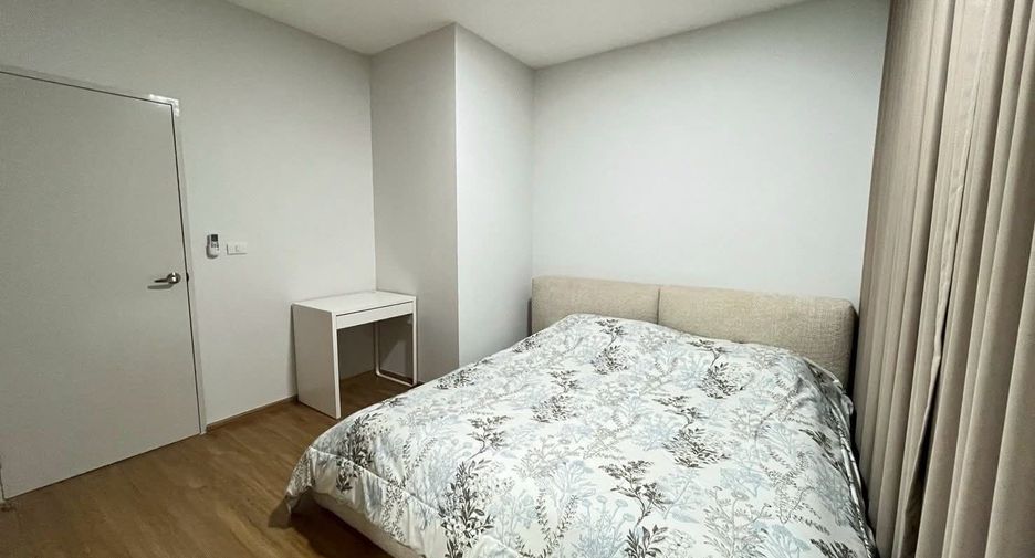 For rent 3 bedrooms townhouse in Bang Phli, Samut Prakan