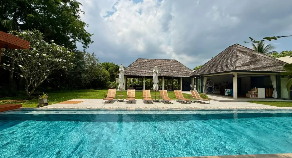 For rent 5 bedrooms villa in Thalang, Phuket