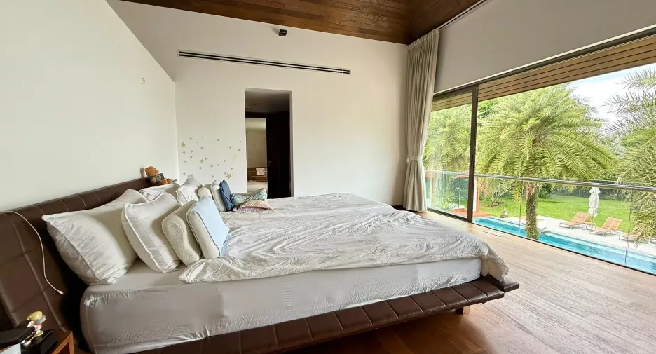 For rent 5 bedrooms villa in Thalang, Phuket