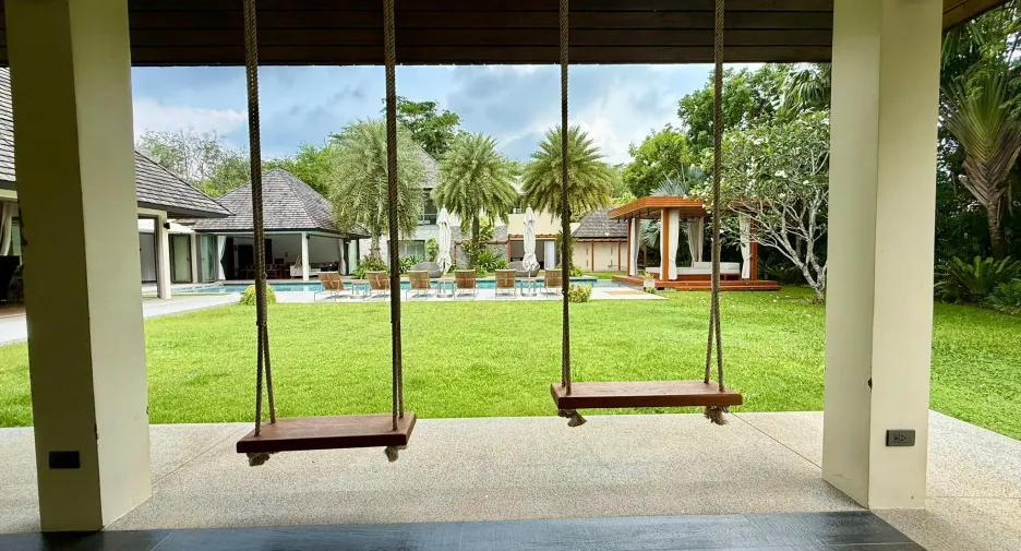 For rent 5 bedrooms villa in Thalang, Phuket