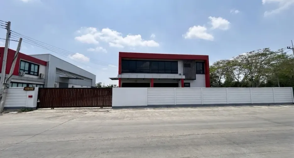 For sale studio house in Bang Len, Nakhon Pathom