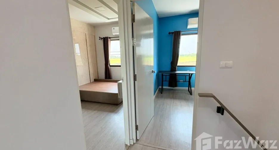 For sale 4 bedrooms townhouse in Lat Lum Kaeo, Pathum Thani