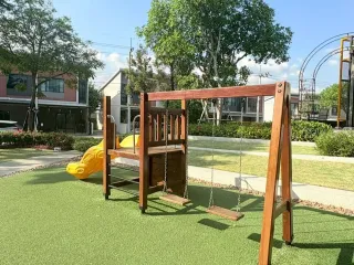 For sale 4 bedrooms townhouse in Lat Lum Kaeo, Pathum Thani