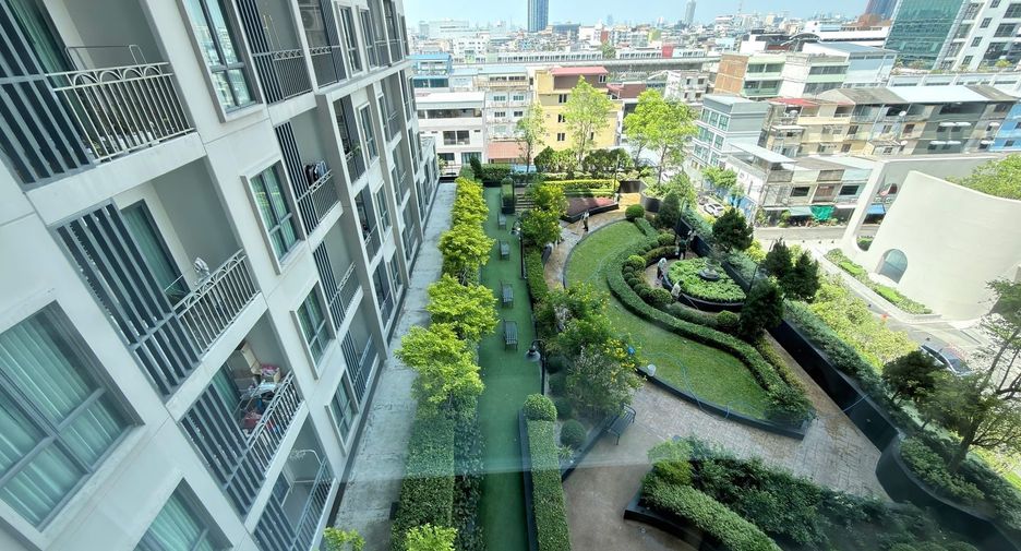 Wohnung zum Kauf mit 1 Zimmer in Khlong San, Bangkok