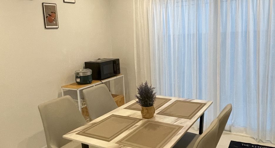 For rent 3 bedrooms townhouse in Thalang, Phuket