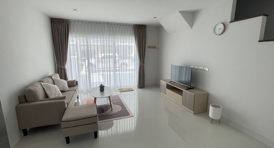 For rent 3 bedrooms townhouse in Thalang, Phuket