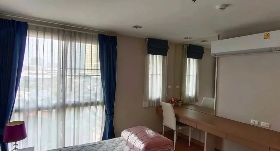 For sale and for rent 2 bedrooms condo in Khlong Toei, Bangkok