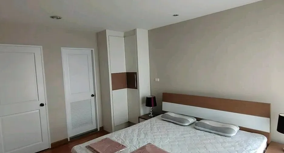 For sale and for rent 2 bedrooms condo in Khlong Toei, Bangkok