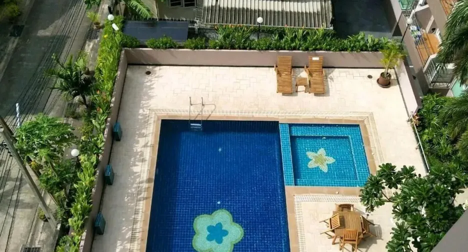 For sale and for rent 2 bedrooms condo in Khlong Toei, Bangkok