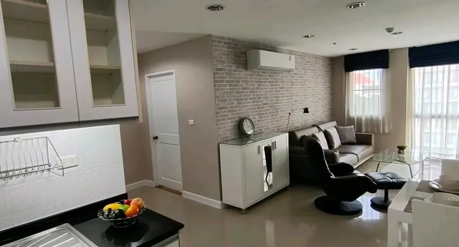 For sale and for rent 2 bedrooms condo in Khlong Toei, Bangkok