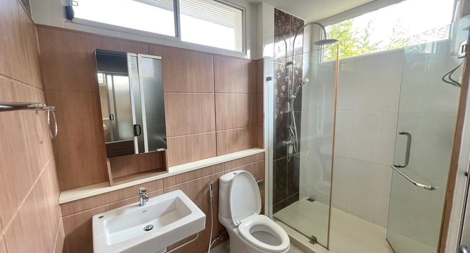 For rent 3 bedrooms house in Prawet, Bangkok