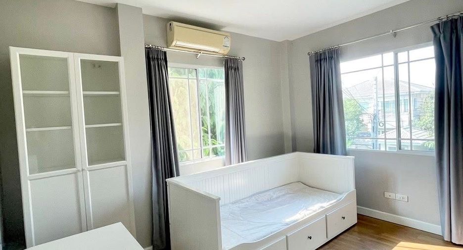 For rent 3 bedrooms house in Prawet, Bangkok