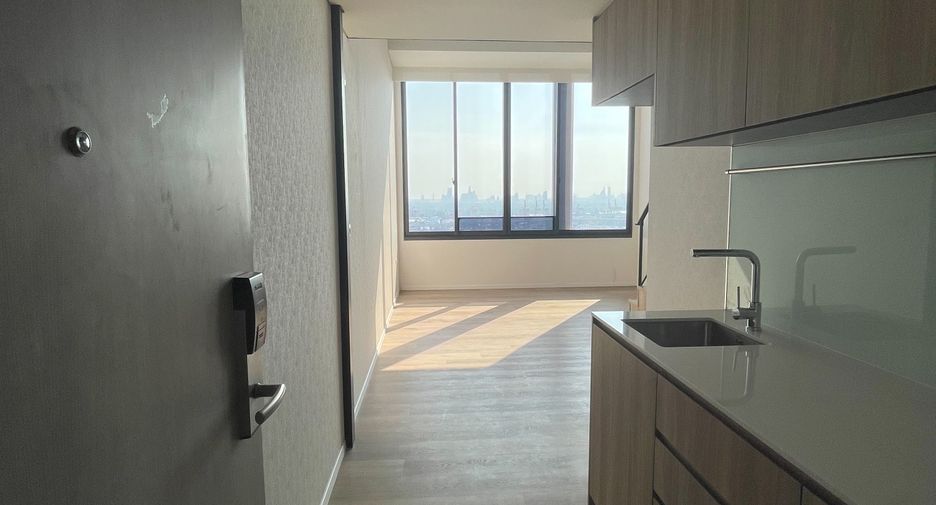 For sale 1 bed condo in Phra Khanong, Bangkok