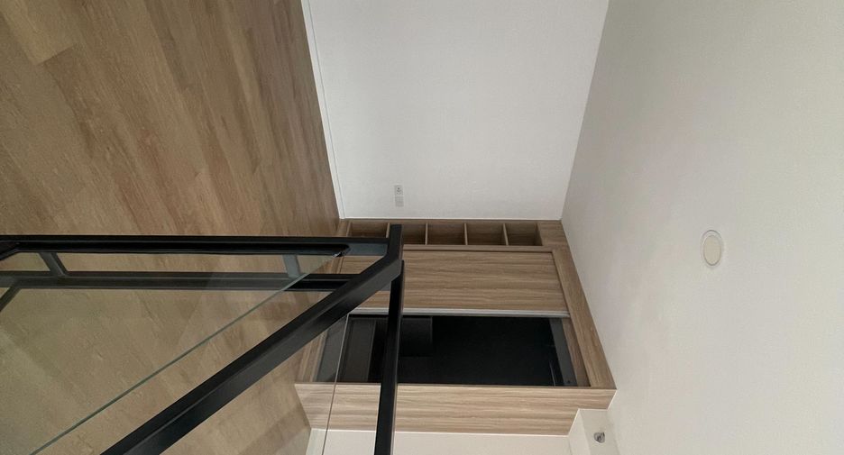 For sale 1 bed condo in Phra Khanong, Bangkok